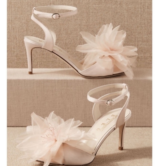 New Something Bleu EVERLASTING FLOWER EMBELLISHED SANDAL Formal - Picture 4 of 10